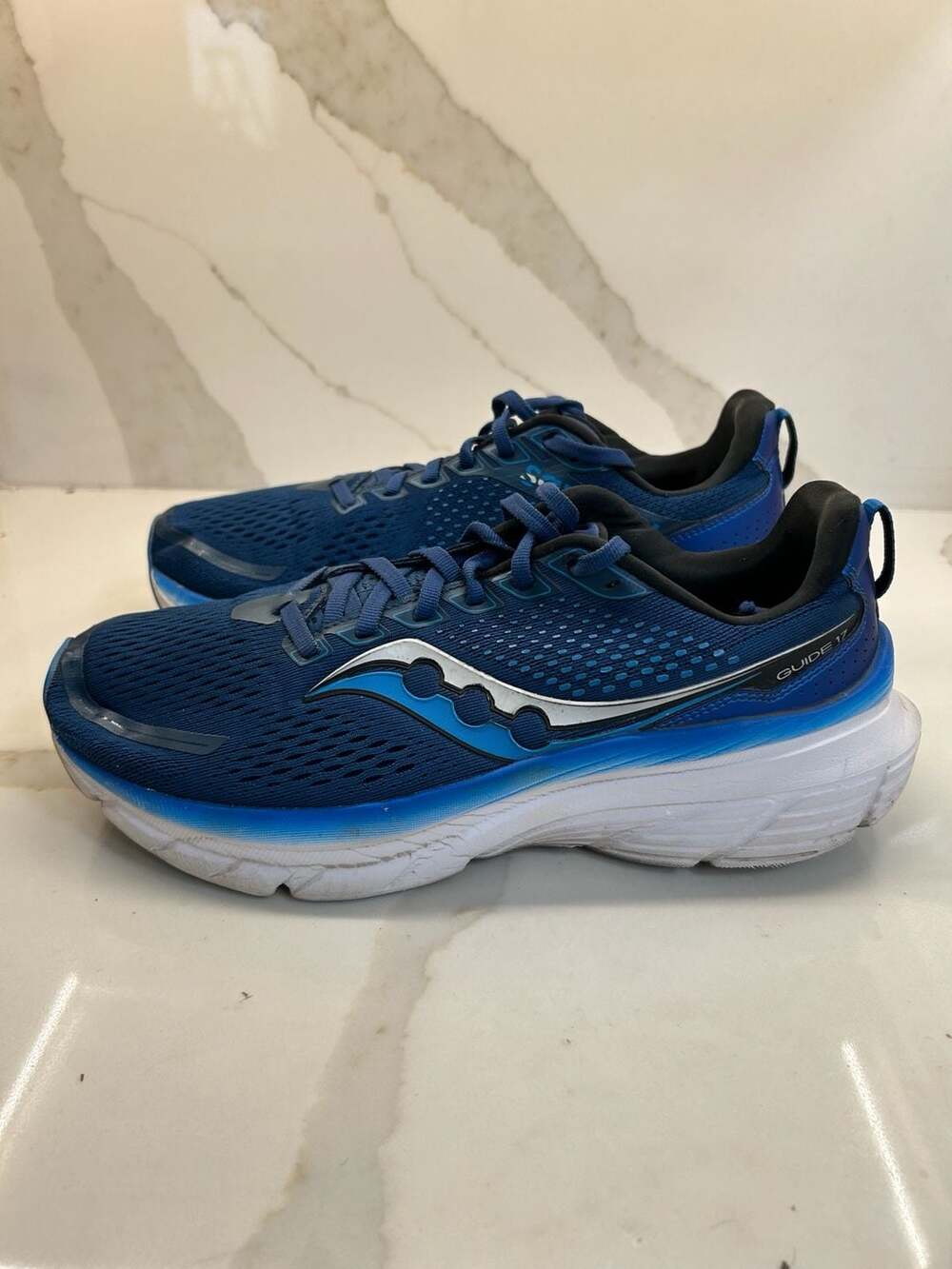 Saucony Guide 17 Men's Running Shoes in Navy/Cobalt (Size: 9.5)